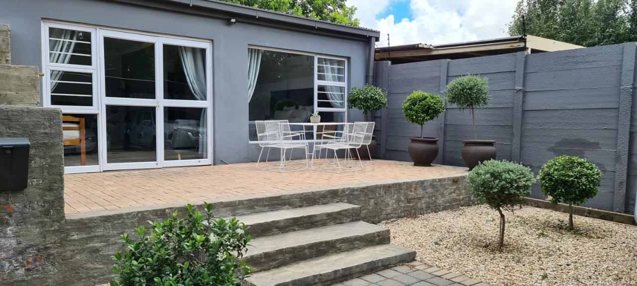 Emmaus Apartment Bloemfontein Exteriér fotografie