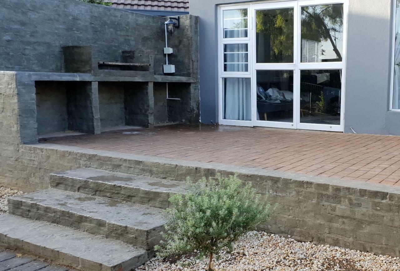 Emmaus Apartment Bloemfontein Exteriér fotografie